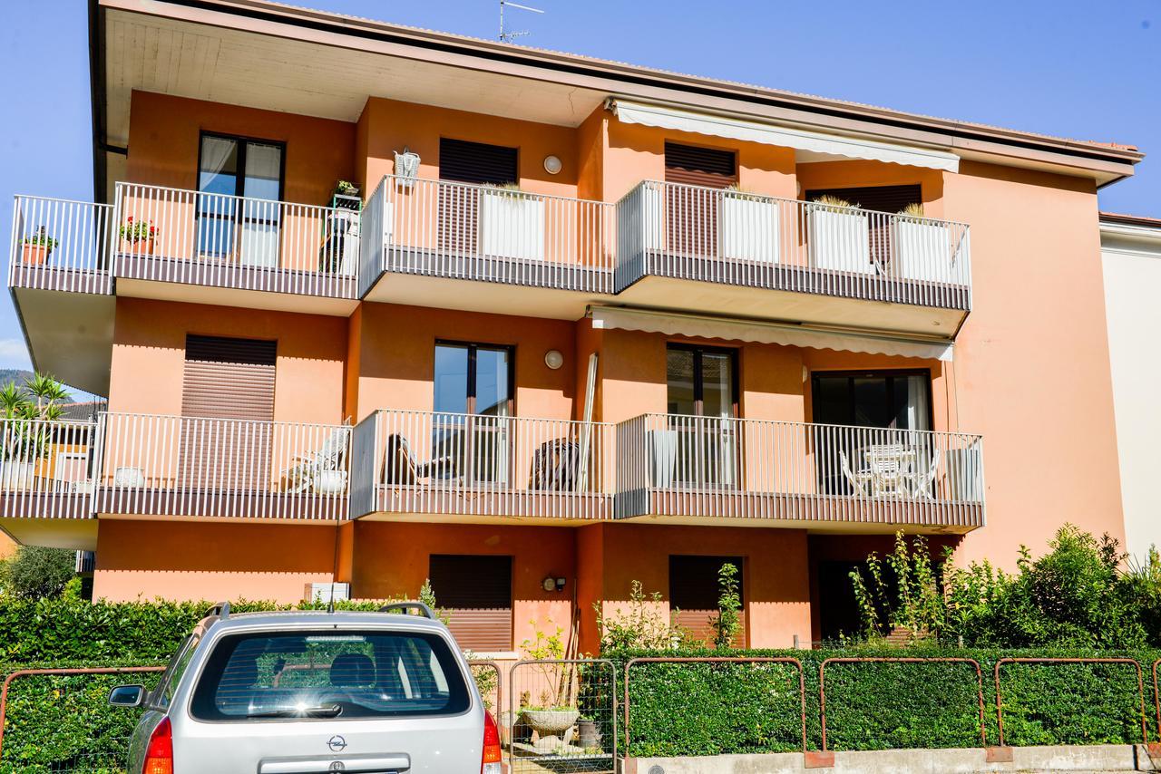 White Dream Apartman Riva del Garda Kültér fotó