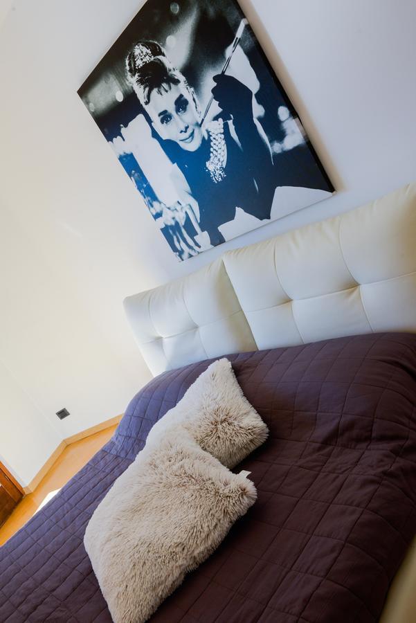 White Dream Apartman Riva del Garda Kültér fotó