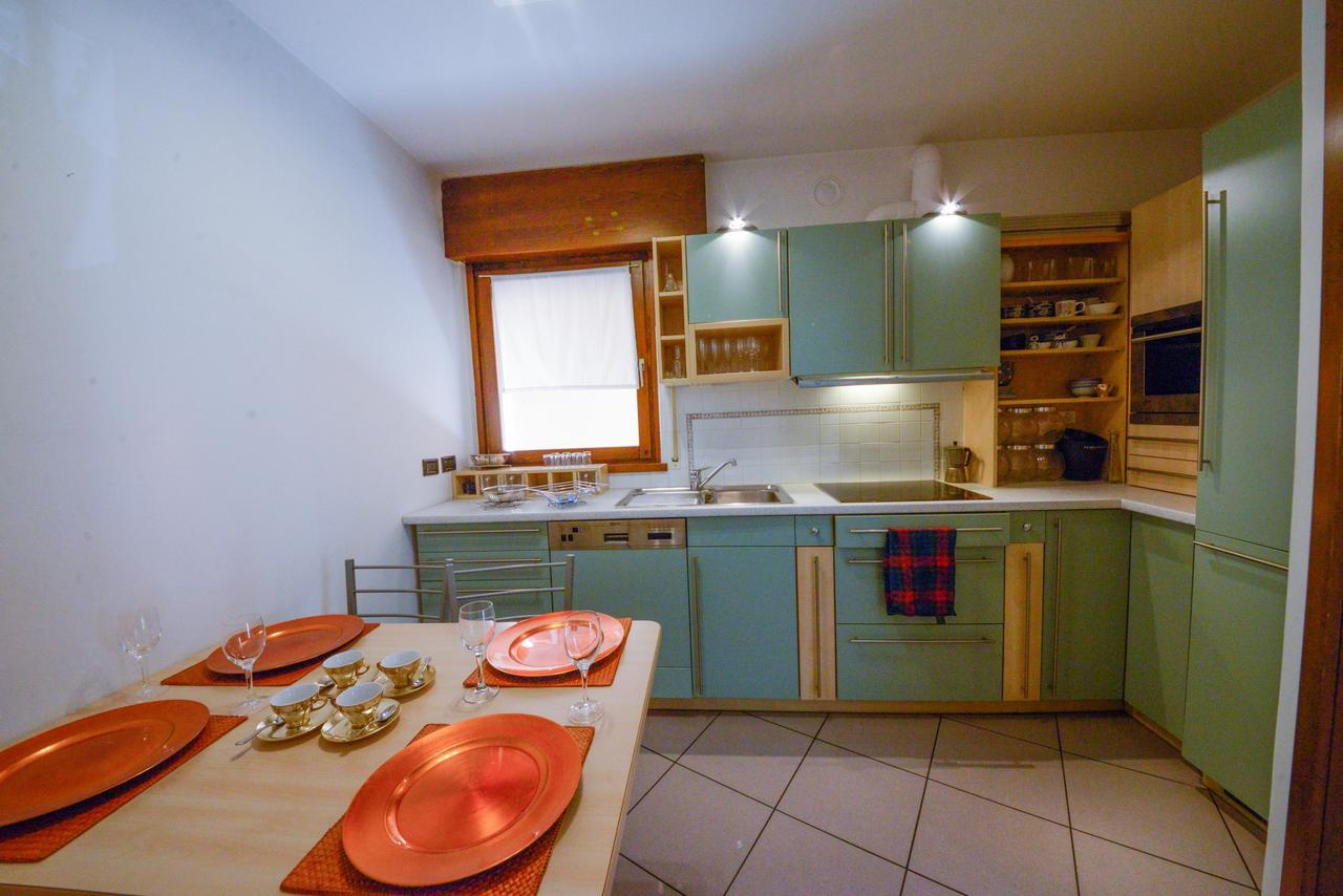 White Dream Apartman Riva del Garda Kültér fotó